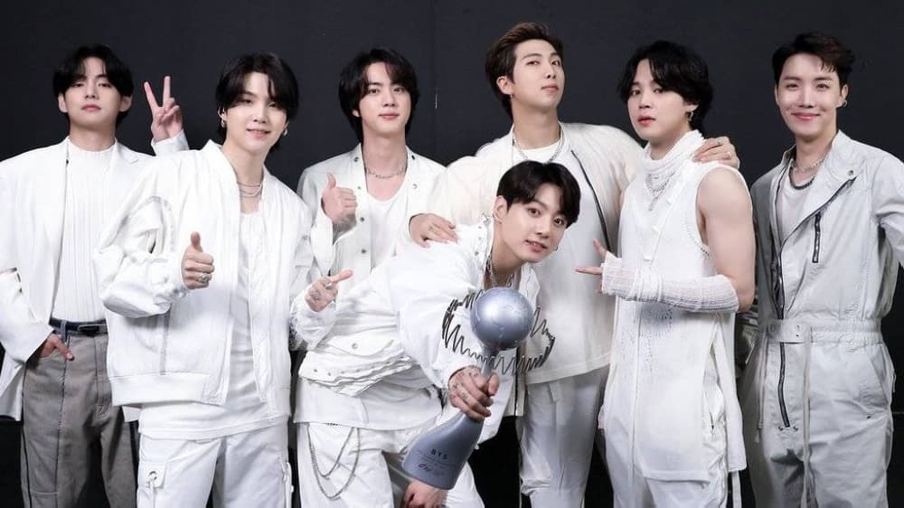 BTS Achieves 10 Billion Streams After Military