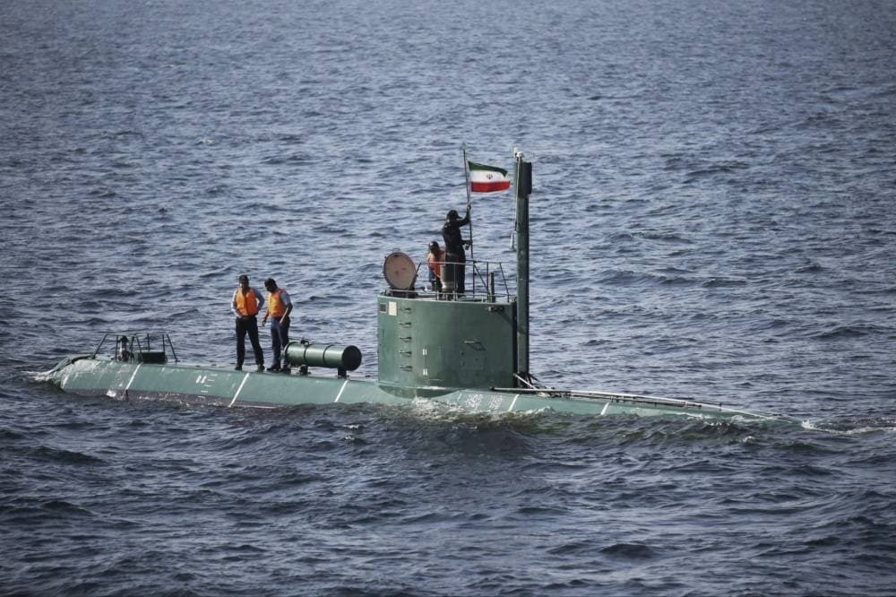Iranian subs aiding Houthis