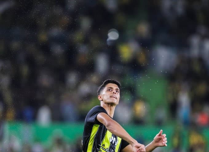 Faisal Al-Ghamdi joins Neom on loan