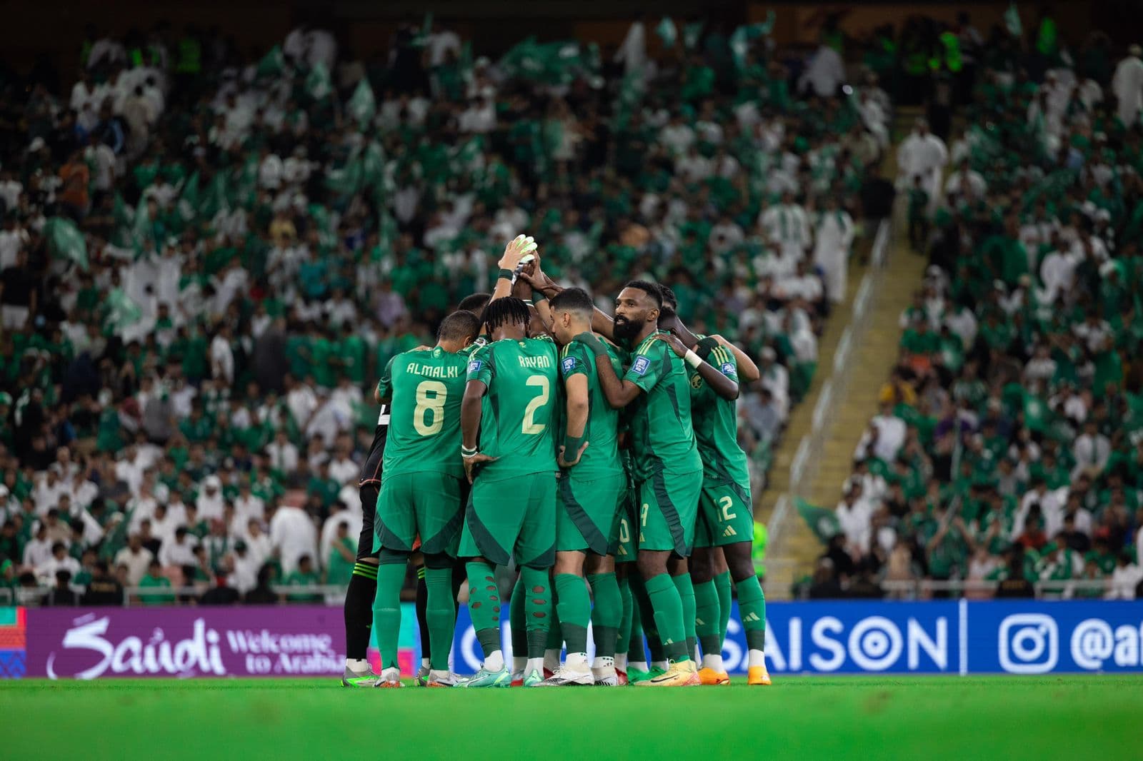 Hawsawi and Tembakti miss Green training