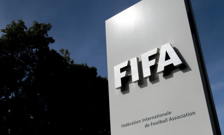 فيفا يركز على استقطاب استثمارات للمونديال