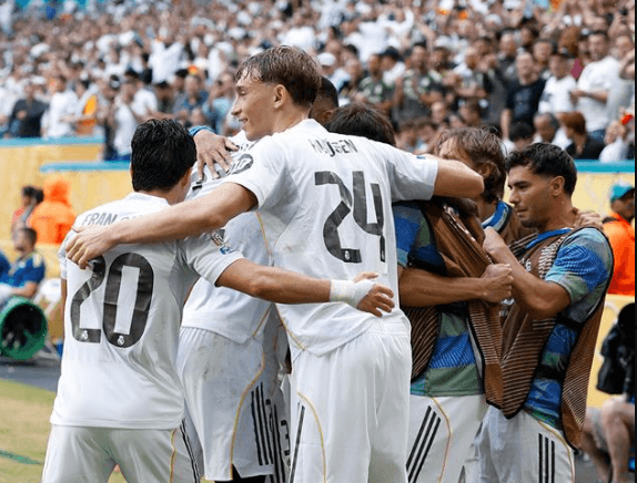 ريال مدريد يواجه سوسيداد في الدوري