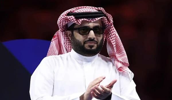 تركي آل الشيخ يعلن هوية اليوم الوطني 2026