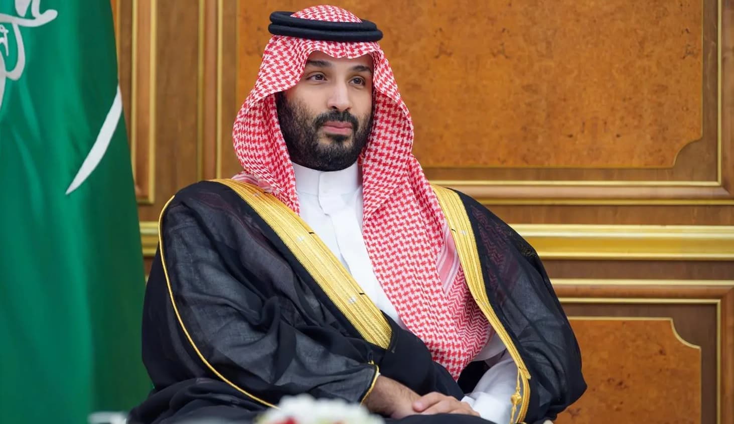 السفراء الجدد يؤديون القسم أمام ولي العهد