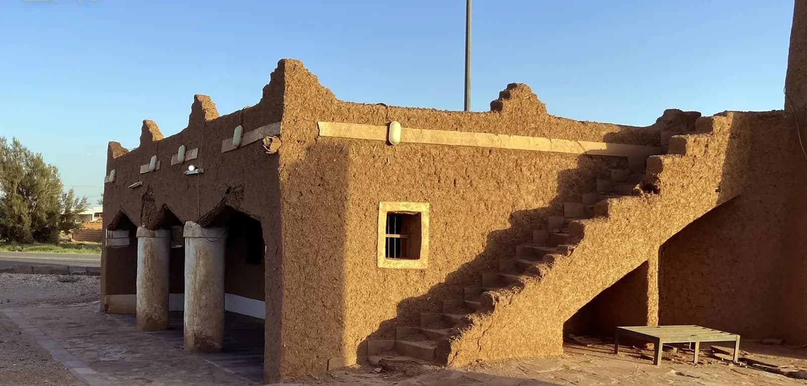 Al-Shibibiyah Mosque: Najdi Architectural Heritage