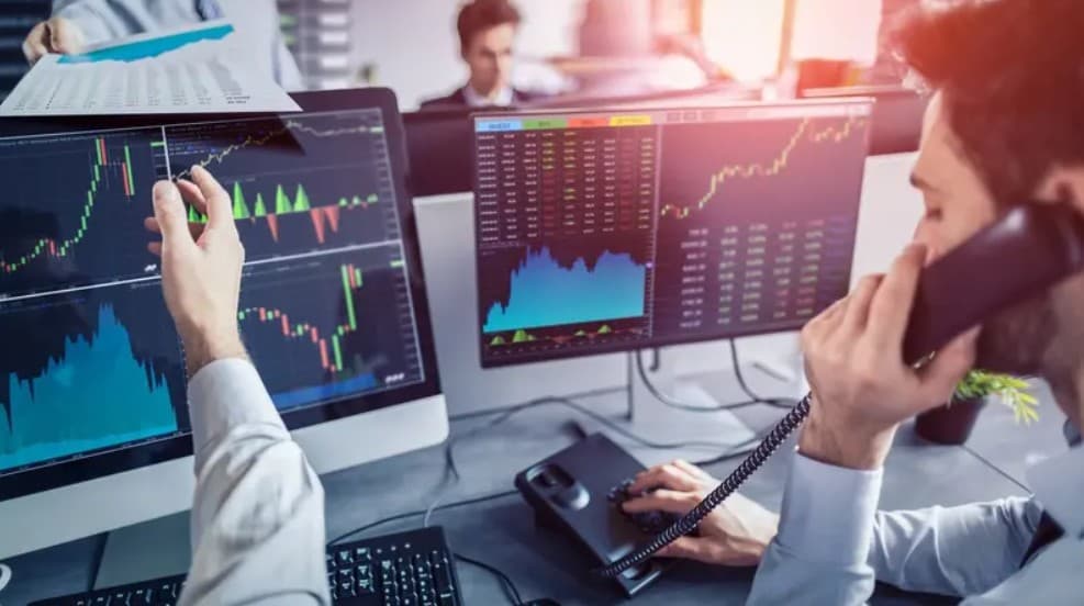 Mining boosts European stocks amid Middle East unrest