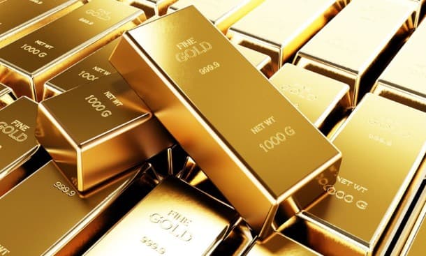 تراجع الذهب وتوقعات قيود هرمز