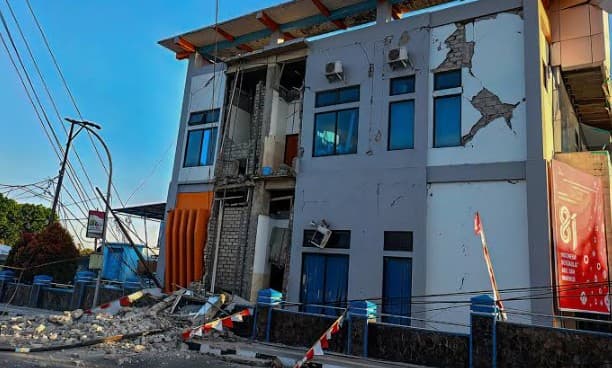 Three 6.0+ quakes hit Indonesia in 24 hours