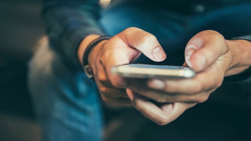 Daily 150 Minutes Social Media and Depression Link