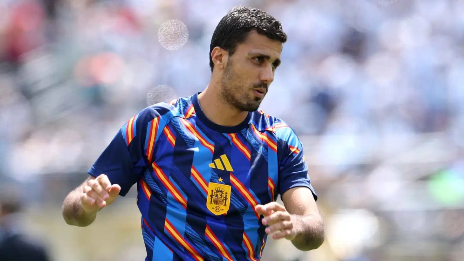 برشلونة يتفوق في صفقة رودري