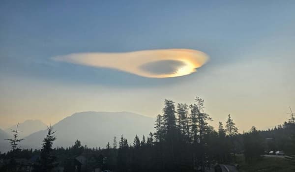 Canada Sky Image Sparks Debate