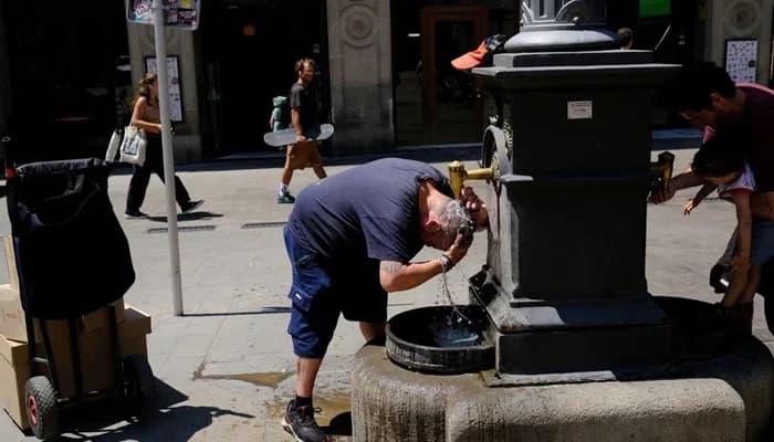 Heatwaves claim roughly 18,000 lives in Germany and Spain
