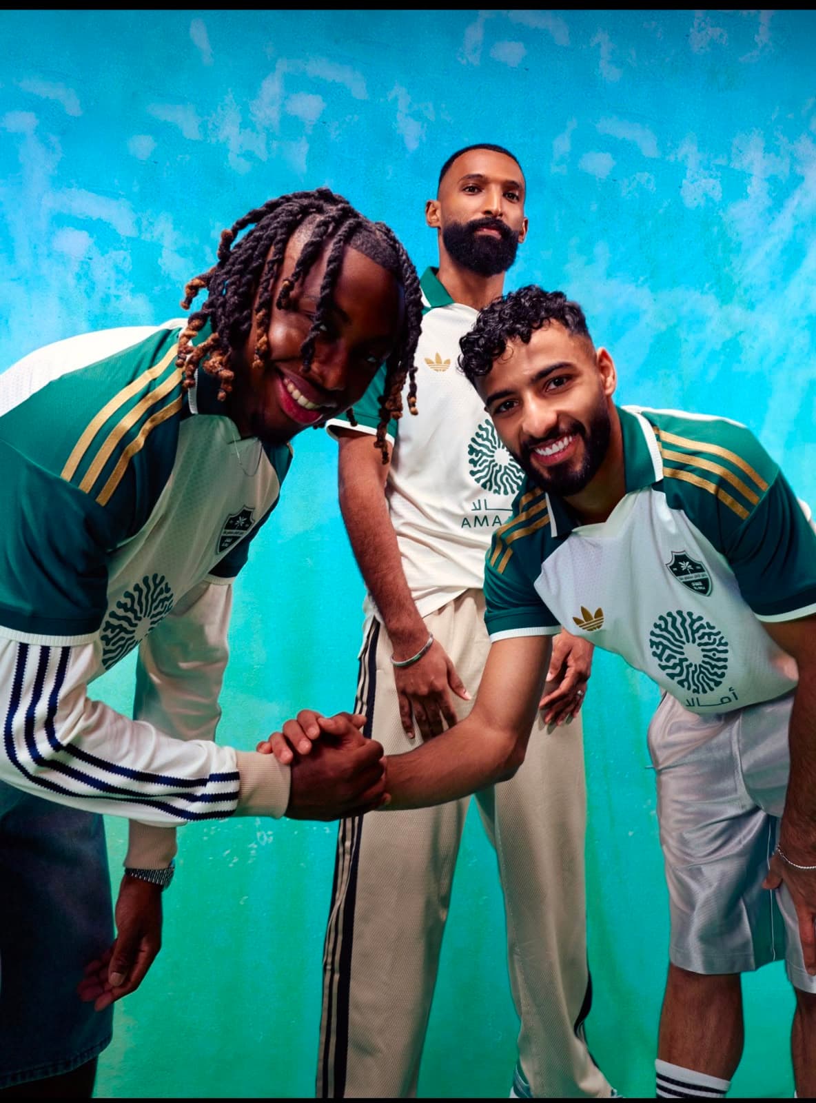 الأهلي يكشف عن تلبيسه الاحتياطي للموسم القادم
