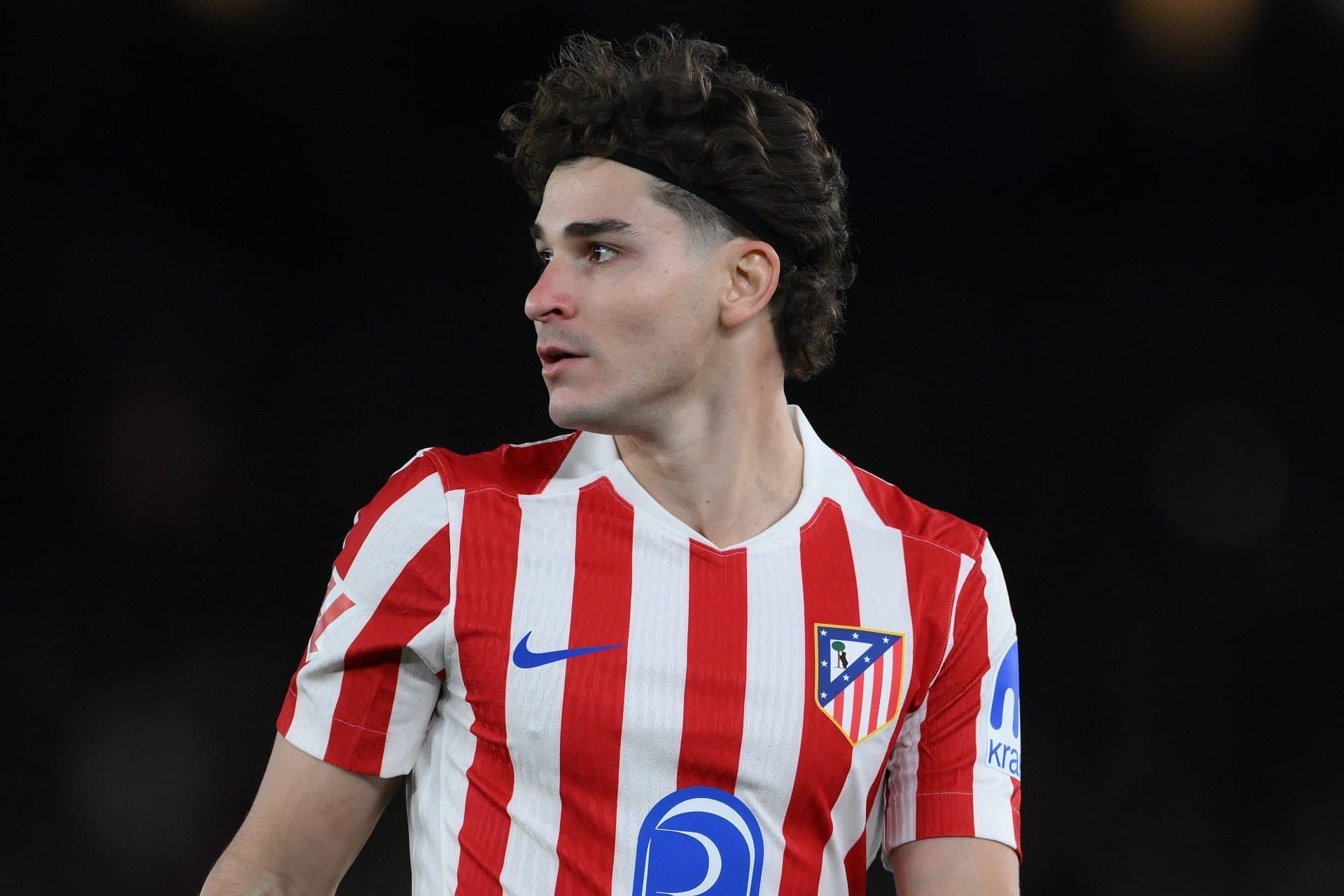 Deco's Last Push for Alvarez at Barcelona