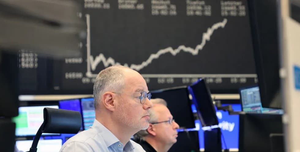 European Stocks Rise After Oil Drop