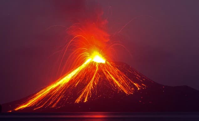 Flights in Indonesia halted by volcanic eruption