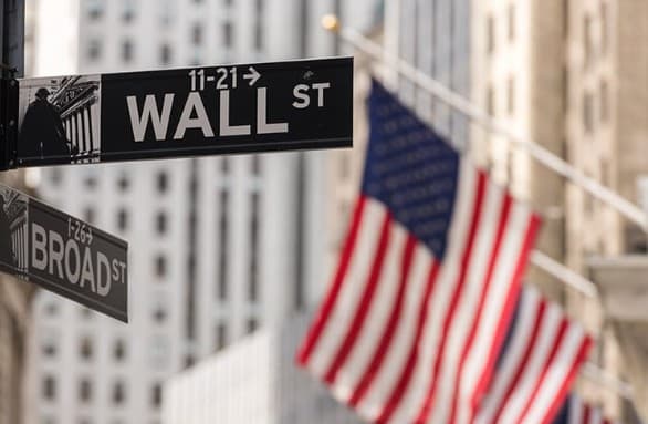 AI Stocks Drive Wall Street Upturn