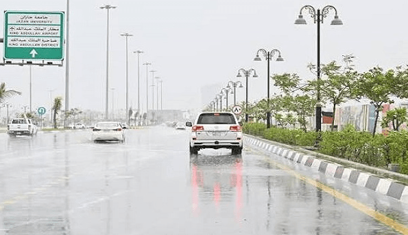 Heavy rains and dust storms hit Jazan and nearby regions