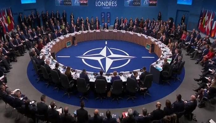 الناتو: أوروبا وكندا تتجهان لمسايرة الإنفاق الدفاعي الأمريكي