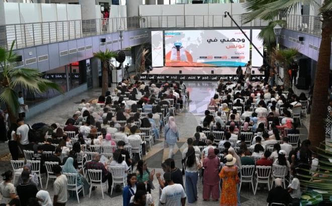 قافلة "وجهني 2026" تشهد إقبالا كثيفا للتعرف على الشعب وفرص التكوين
