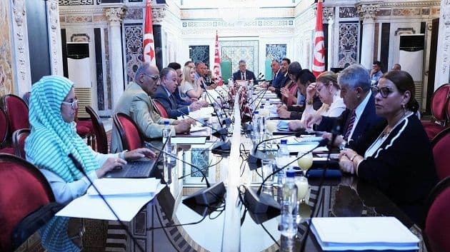 مكتب البرلمان يحيل 5 مشاريع قوانين إلى لجنة المالية والميزانية