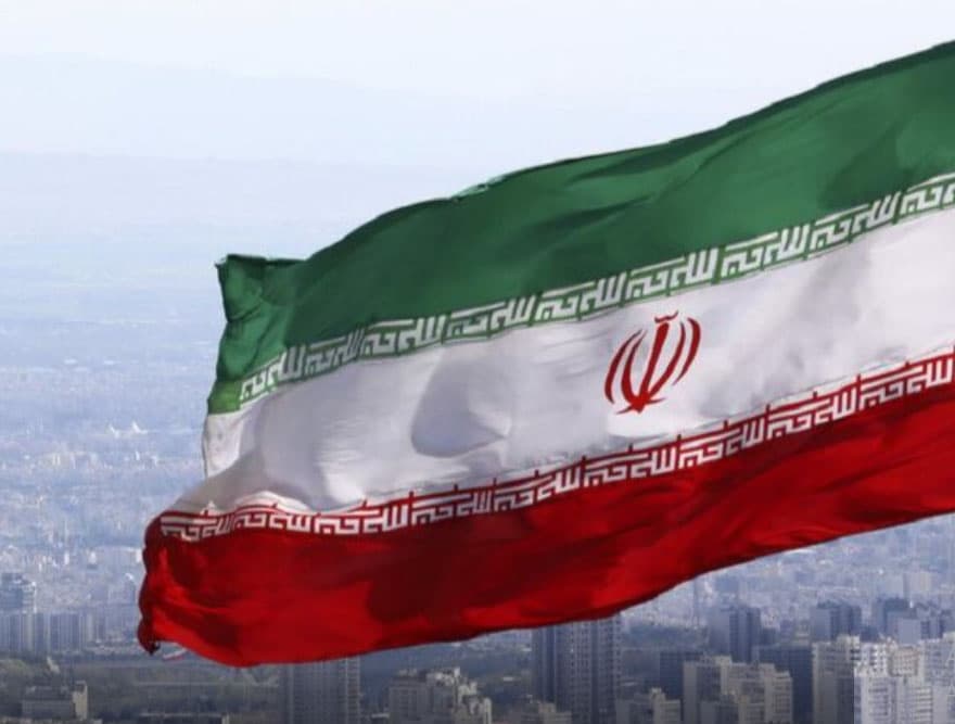 الهجمات الأمريكية على إيران تتواصل