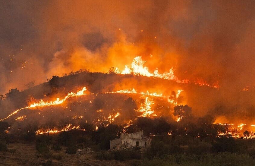 Greece and Turkey Battle Major Fires