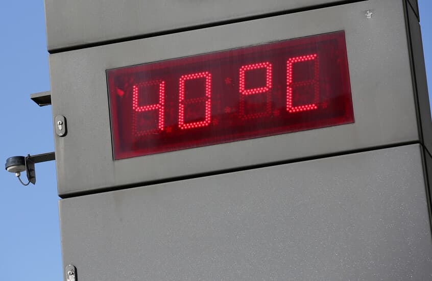 UK alerts on food supply risks from heatwave