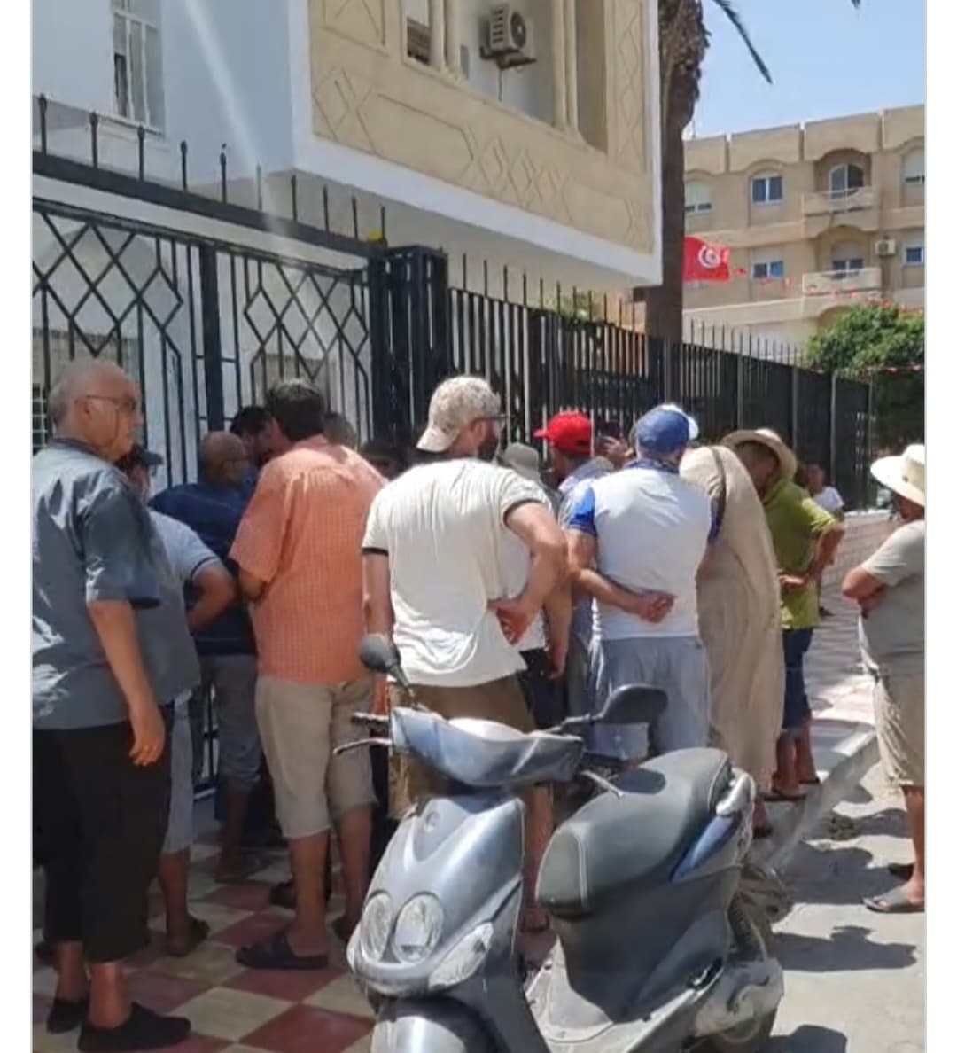 Monastir residents protest water shortage