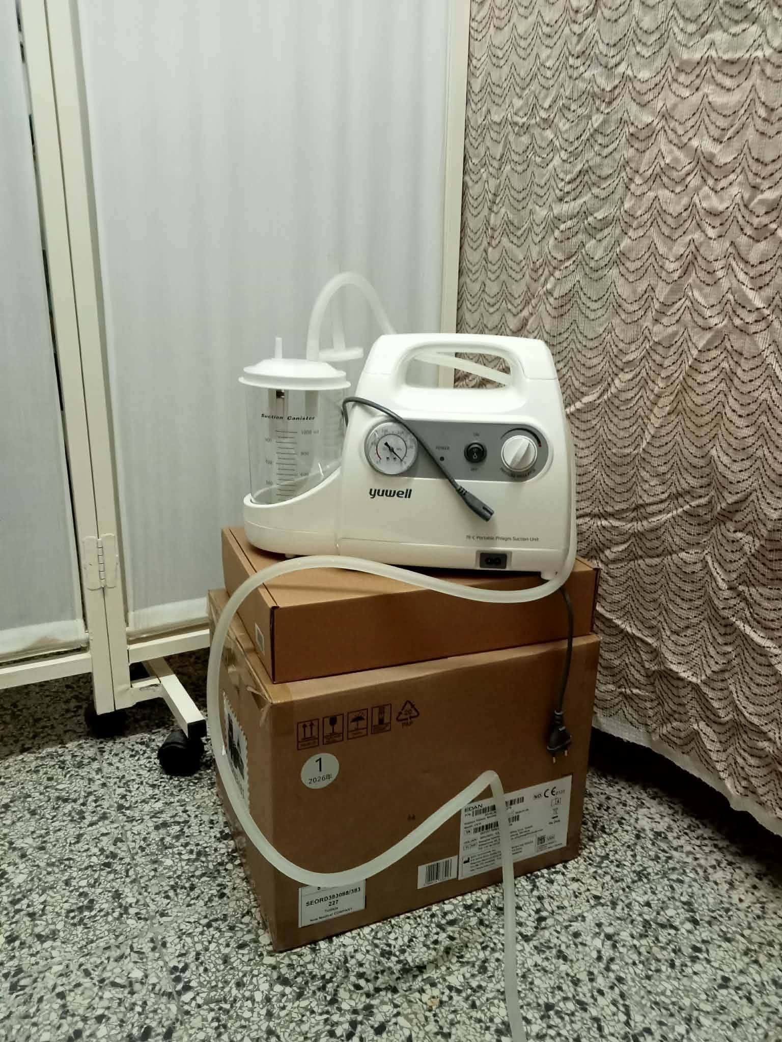 Sfax El Mahrès citizen donates medical gear
