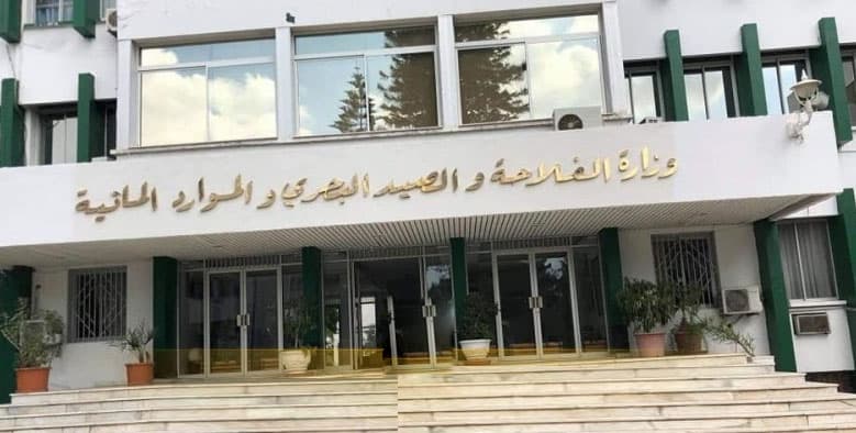 الفلاحة تجهز 10 آبار وتحديد ديون مجامع التنمية