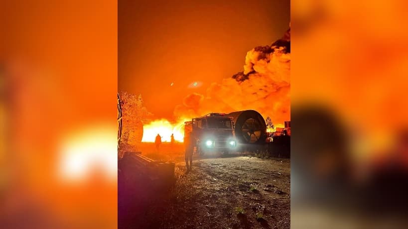 ليبيا.. جهود إخماد حريق مصفاة الزاوية