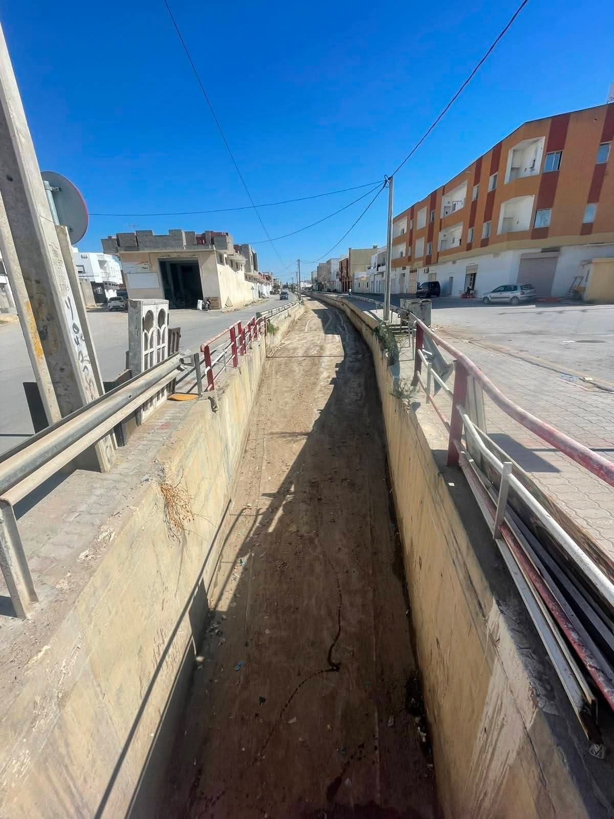 بلدية الجم تجهز لموسم الأمطار
