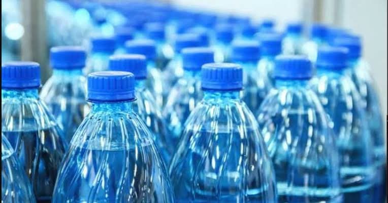 Kairouan seizes over 11,000 expired bottled water