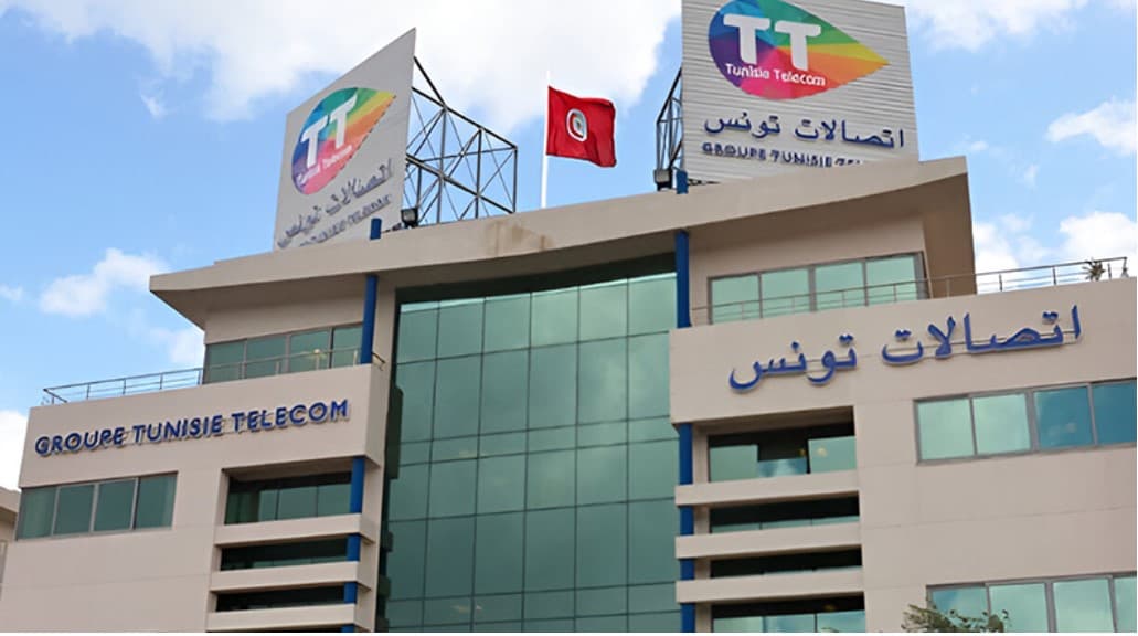 Tunisie Télécom Honors Student Children on Youth Day