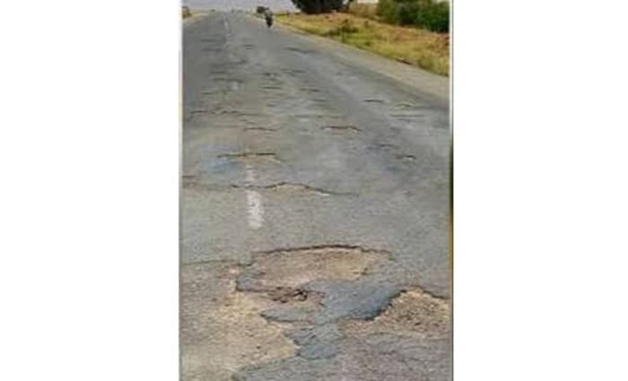 Car crash leaves one dead, one hurt