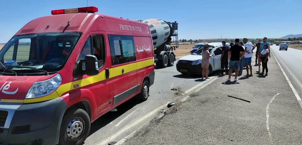 بنزرت: أربعة إصابات بحادث شاحنة