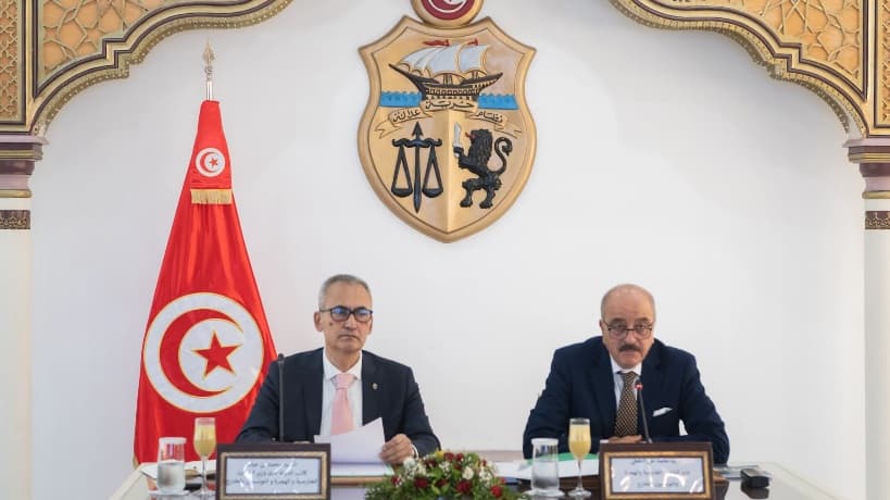 وزير الخارجية يشدد على تحسين الخدمات القنصلية لدعم التونسيين بالخارج