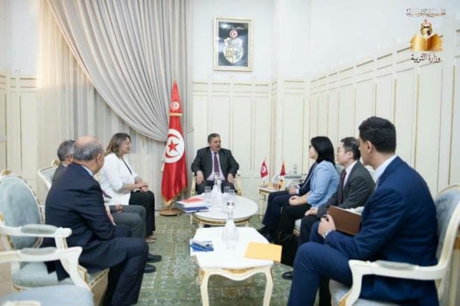 Education Minister Meets Chinese Ambassador on Strengthening Ties