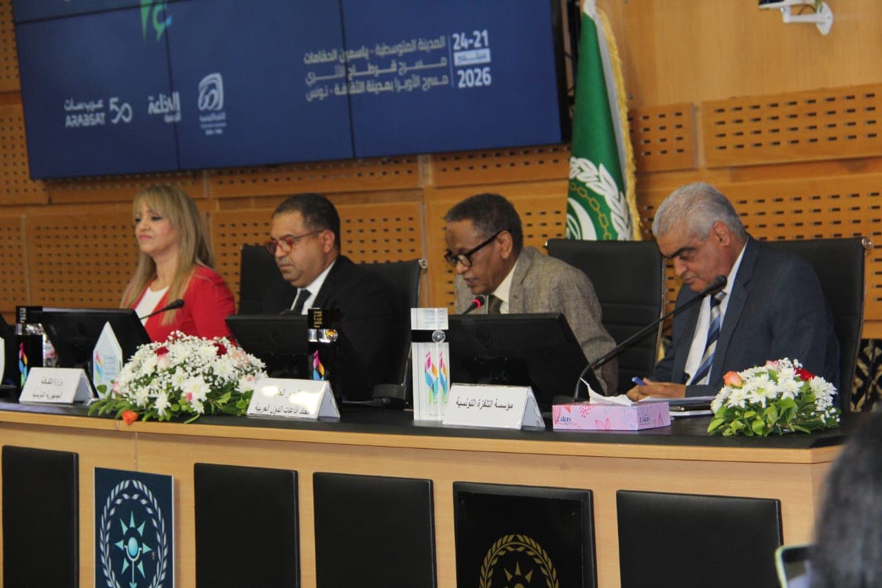 افتتاح الدورة 26 للمهرجان العربي تكريم 12 شخصية