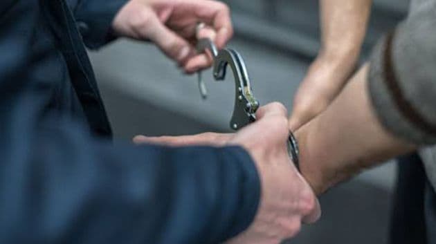 غار الدماء: توقيف 8 أشخاص وحجز مخدرات ومعدات