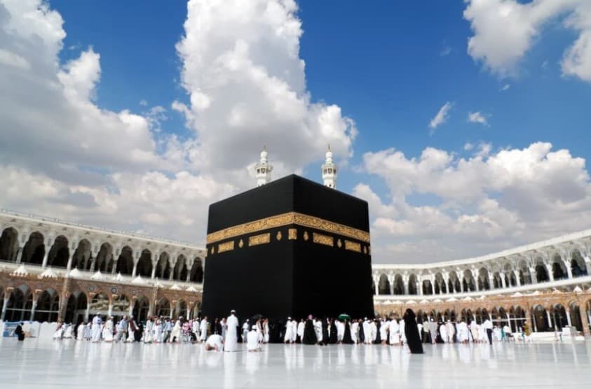 Hajj Pricing Pending Amid First Flight Date