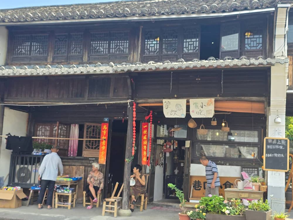 Xiaoguoteng: Village Decision Model