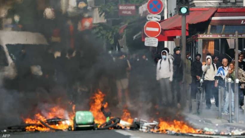 شرطة باريس تβολ احتجاج الطلاب
