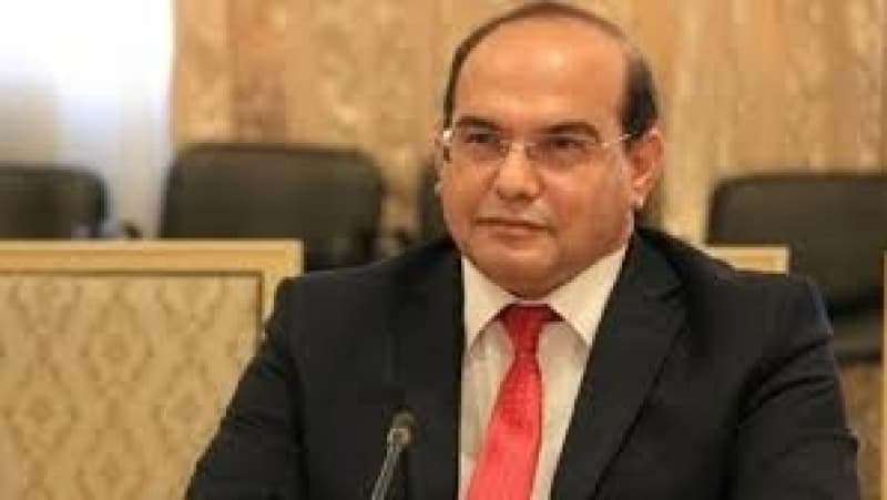 تمديد إيقاف العميد السابق للمحامين
