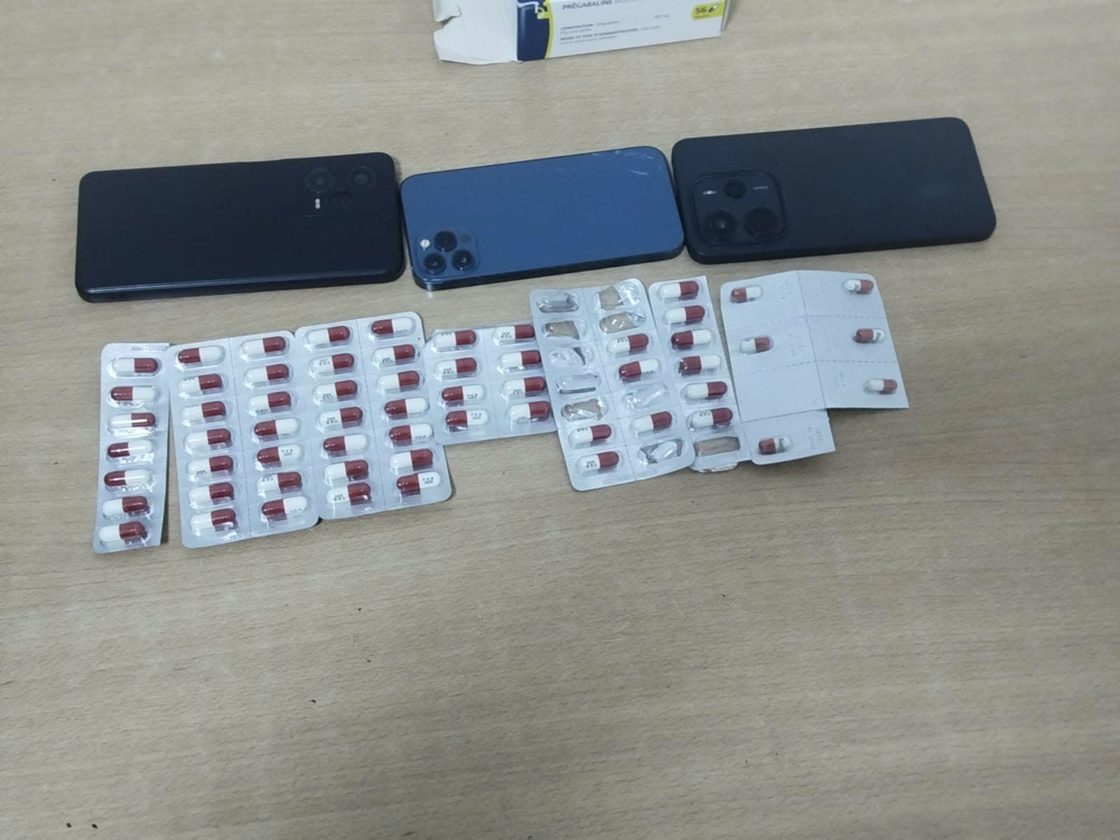 قصرهلال: حجز فتاة و60 قرص مخدر