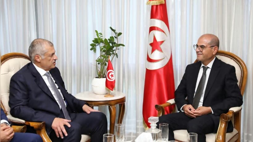 Minister of Equipment Meets Kuwaiti Development Fund Delegation