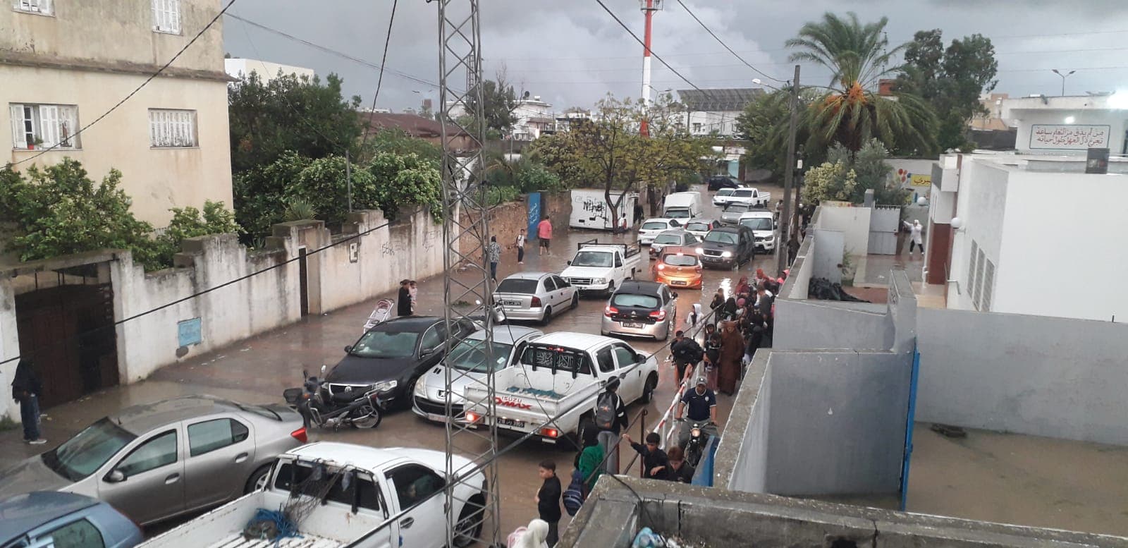 طبربة ومنوبة تتأثر بأمطار ورياح