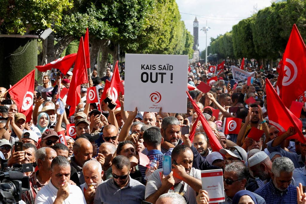 Tunisians Call for President Saied's Resignation