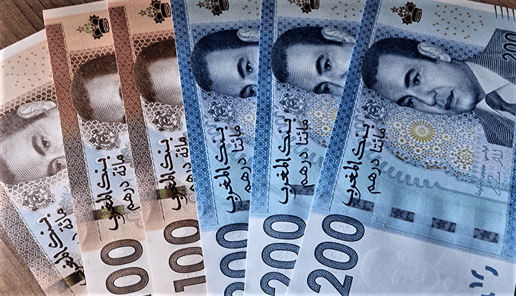 الدرهم يزداد بـ0.8 بالمئة مقابل الدولار